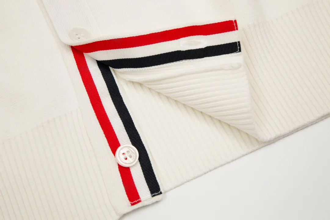 Thom Browne ➡️ TBClassic Classic Quality⚠️ ， ， ， ， ❗️❗️ ， ！ TBSeries ， ， ！ :White Size:M L XL XXL